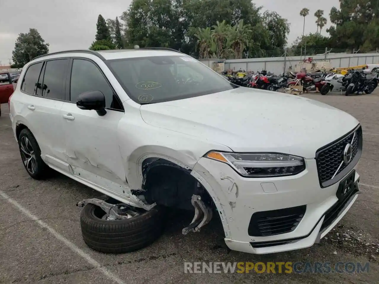 1 Photograph of a damaged car YV4H60CM7N1837892 VOLVO XC90 T8 RE 2022