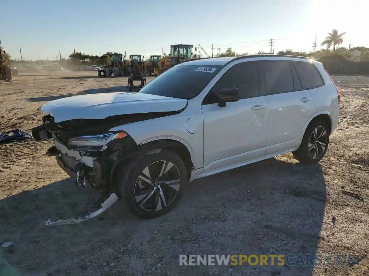 1 Photograph of a damaged car YV4H60CMXN1828183 VOLVO XC90 T8 RE 2022